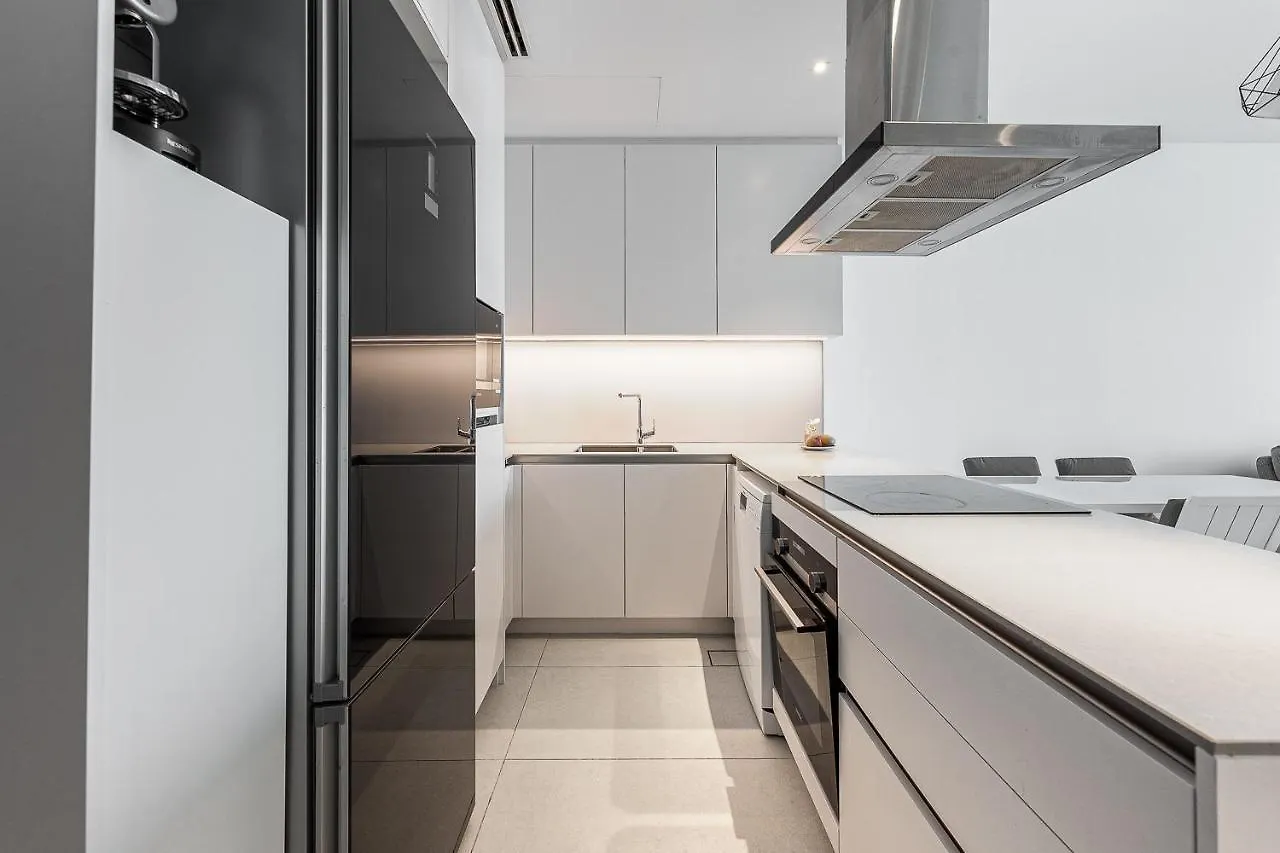 Manzil - 2Br Apartment In The Address Jbr With Private Beach Access & Dubai Eye View